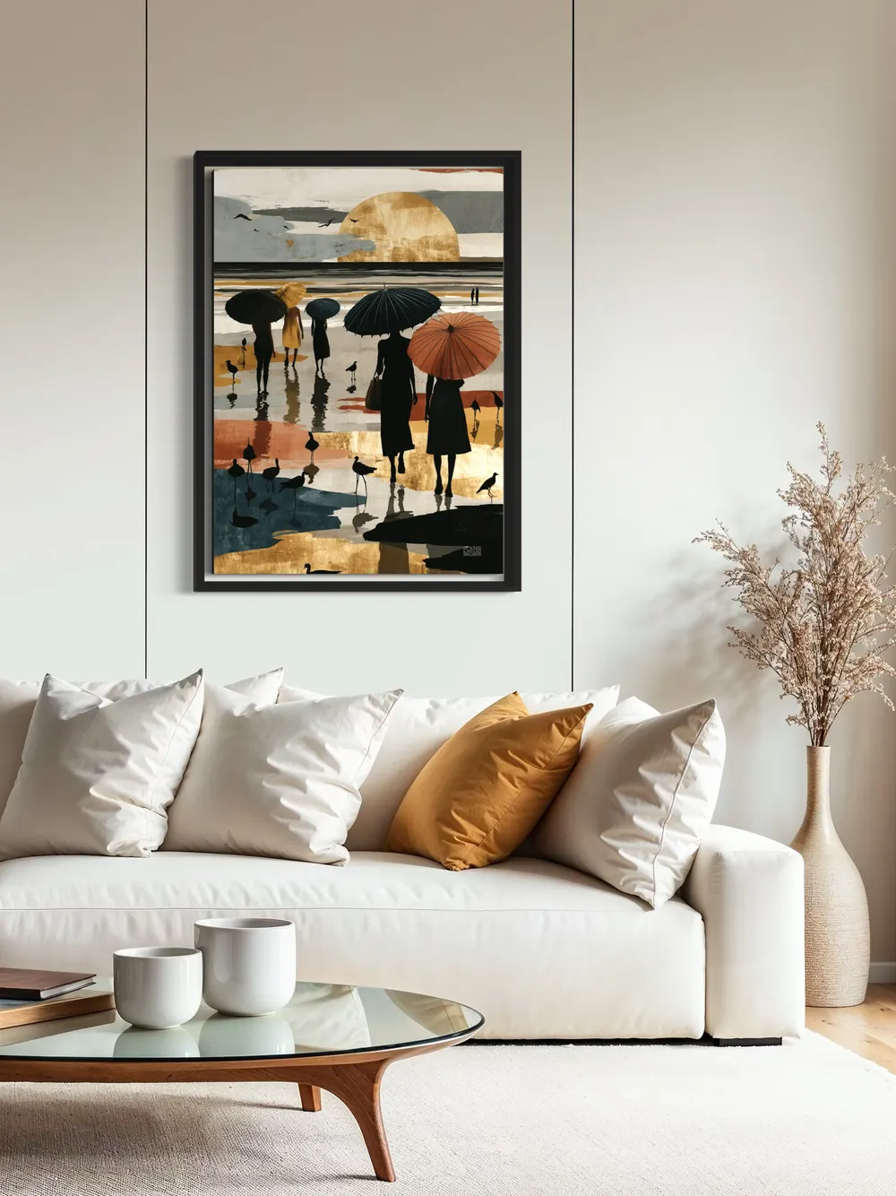 Plakat Golden Sunset - kobiety z parasolkami na plaży o zachodzie słońca - obrazek 3
