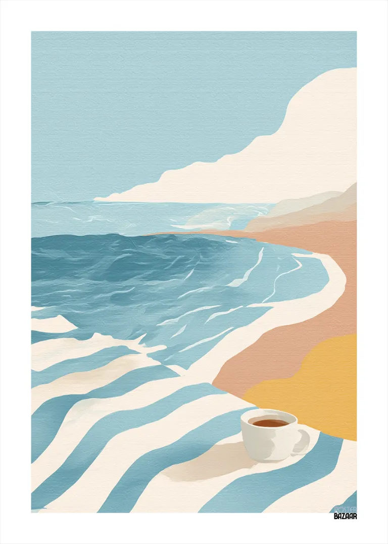Coffee Beach — filiżanka kawy na plażowym ręczniku