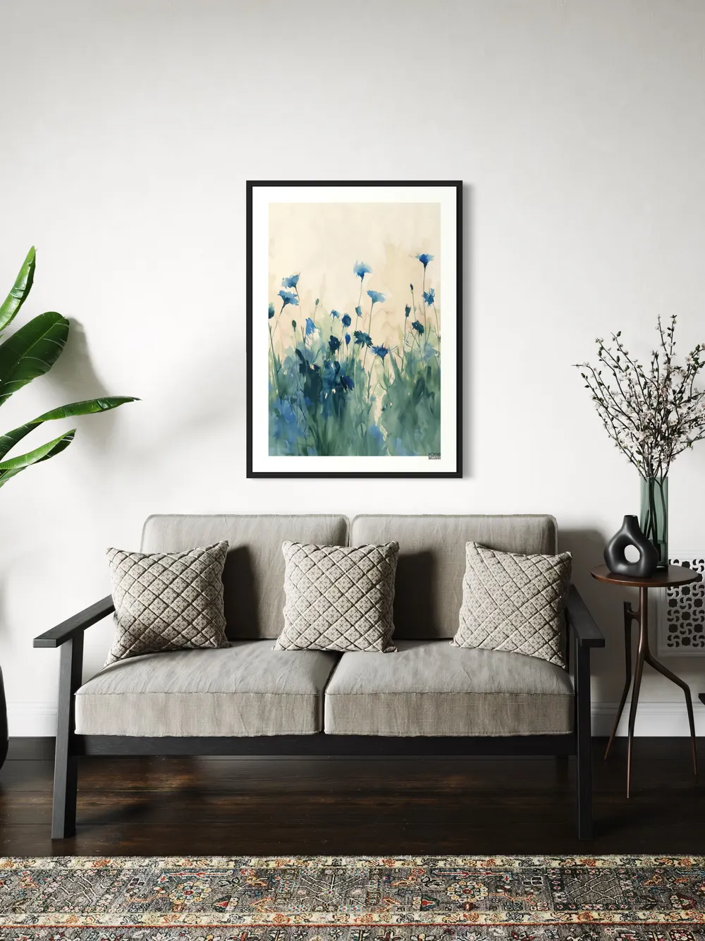 Plakat Blue Meadow - delikatne niebieskie kwiaty na zielonej łące w akwarelowym stylu - obrazek 2