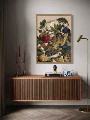 Plakat Hedgehog Picnic - jeżyk wśród kwiatów, malin, kłosów i grzybów, bajkowy realizm - obrazek 2