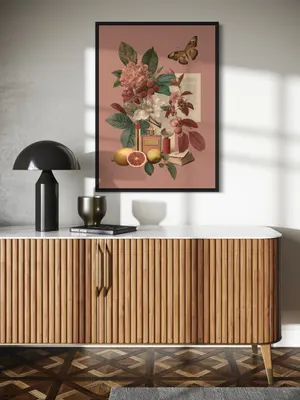 Plakat Botanical Beauty - kolaż kwiatów cytrusów motyla kosmetyków na różowym tle - obrazek 3