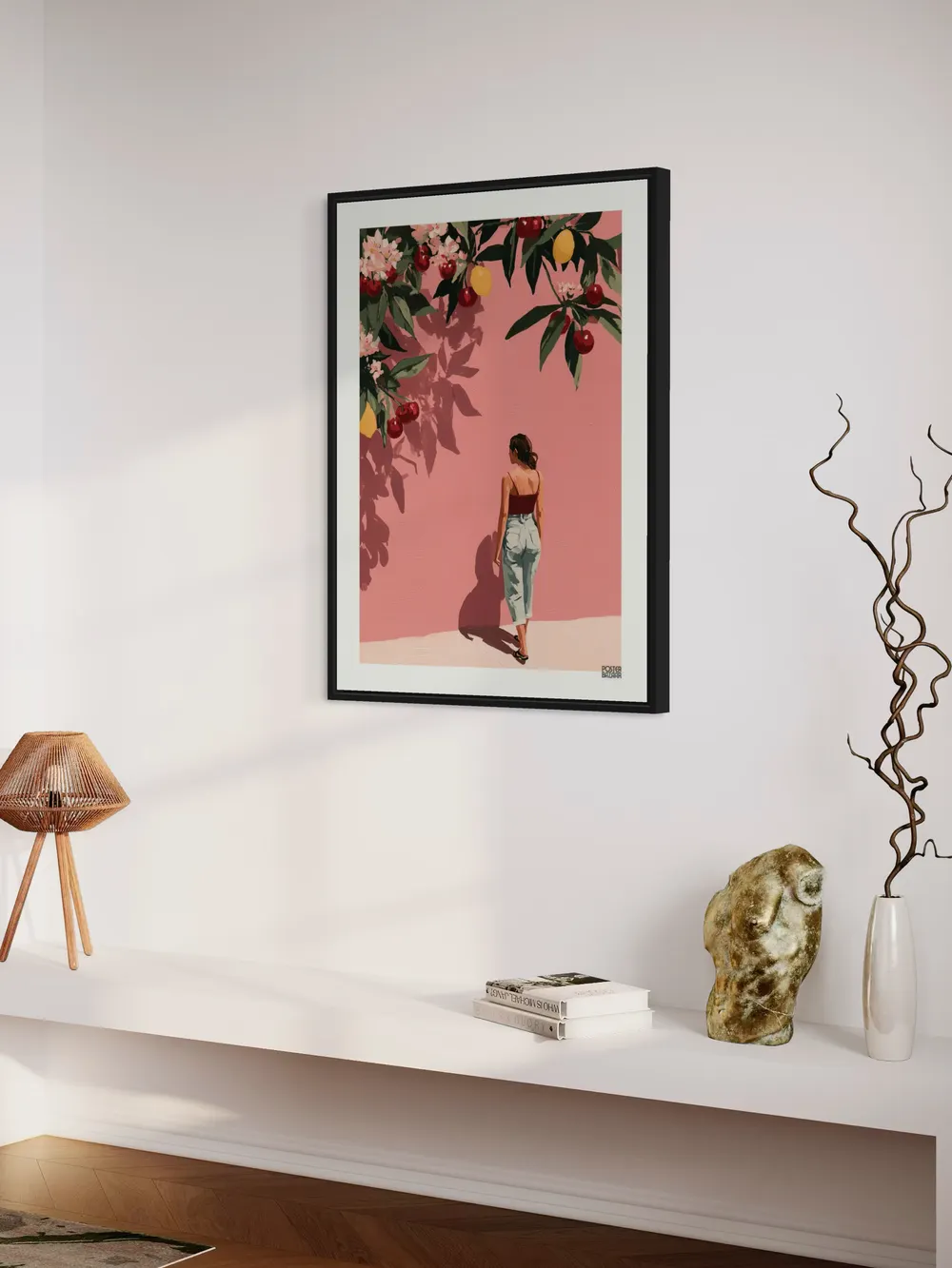 Plakat Summer Dream - dziewczyna boso przy różowej ścianie z letnimi owocami - obrazek 2