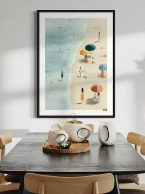 Plakat Beach Day - spokojna plaża z pastelowym morzem, jasnym piaskiem i parasolami - obrazek 3