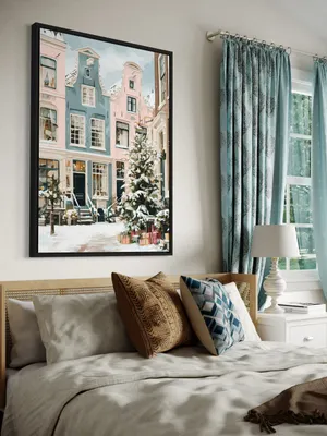 Plakat Snowy Pastels - ośnieżona choinka i pastelowe kamienice z prezentami - obrazek 2